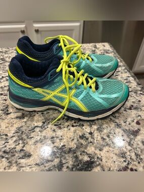 ASICS Women's Gel-Cumulus 17 Running Shoe Mint/ Yellow/ Navy Sz US 6.5